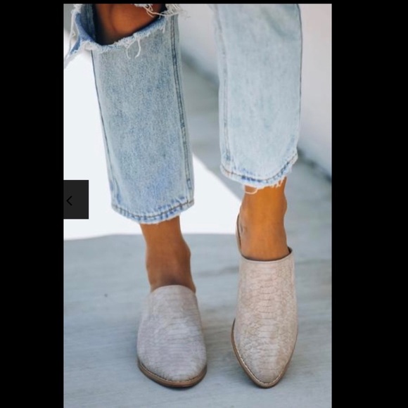 Vici miim heeled mule shoes - Picture 4 of 11